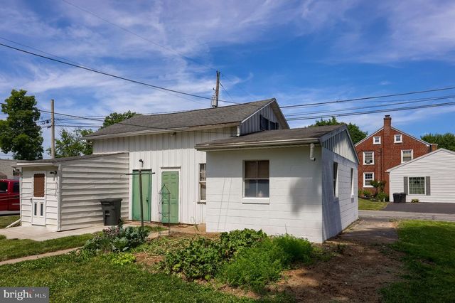 202 N 6TH ST, Denver, PA 17517