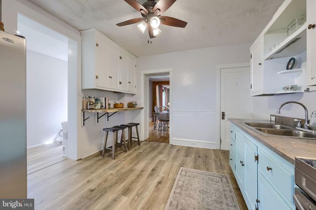 202 N 6TH ST, Denver, PA 17517