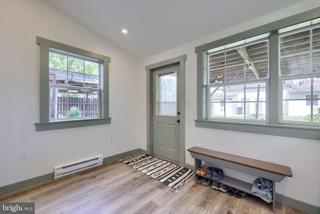 202 N 6TH ST, Denver, PA 17517