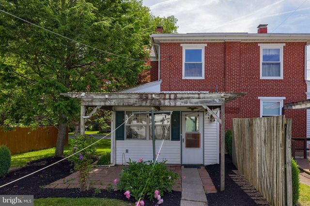 202 N 6TH ST, Denver, PA 17517