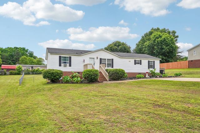 620 Courtland Way, Greer, SC 29651