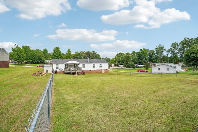 620 Courtland Way, Greer, SC 29651