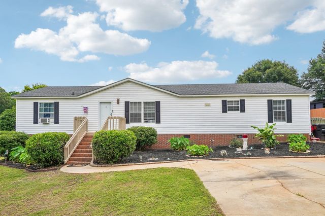 620 Courtland Way, Greer, SC 29651