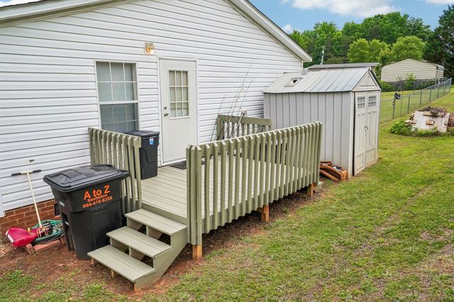 620 Courtland Way, Greer, SC 29651
