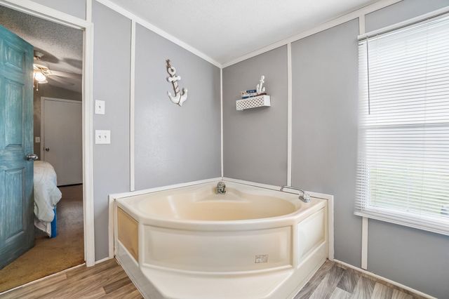 620 Courtland Way, Greer, SC 29651