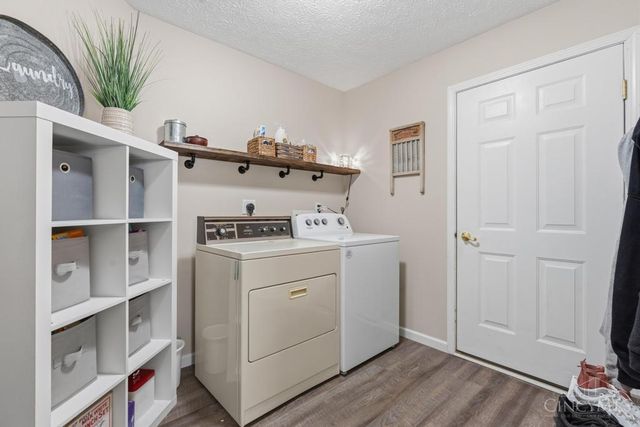 984 Country Oaks Lane, Wilmington, OH 45177