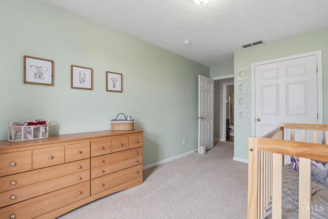 984 Country Oaks Lane, Wilmington, OH 45177