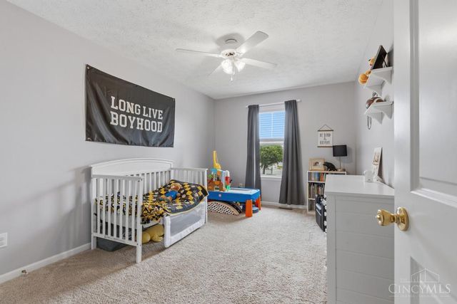 984 Country Oaks Lane, Wilmington, OH 45177