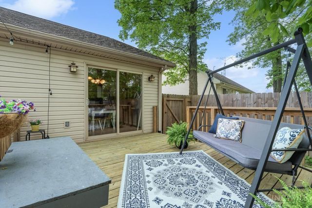 984 Country Oaks Lane, Wilmington, OH 45177