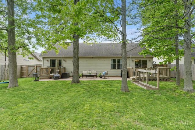 984 Country Oaks Lane, Wilmington, OH 45177