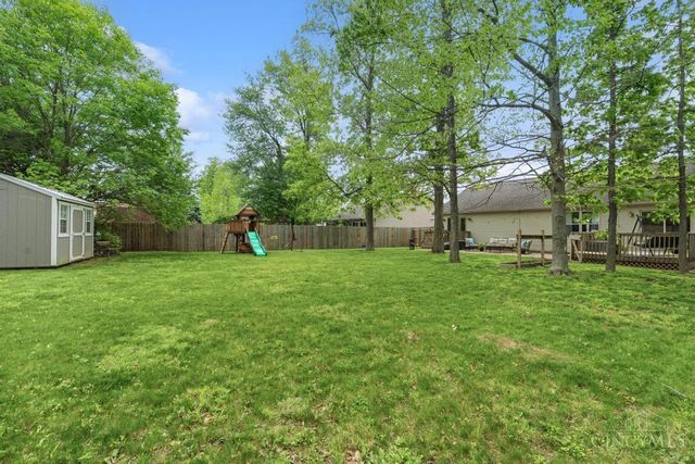984 Country Oaks Lane, Wilmington, OH 45177