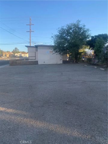 200 S 1st, Barstow, CA 92311