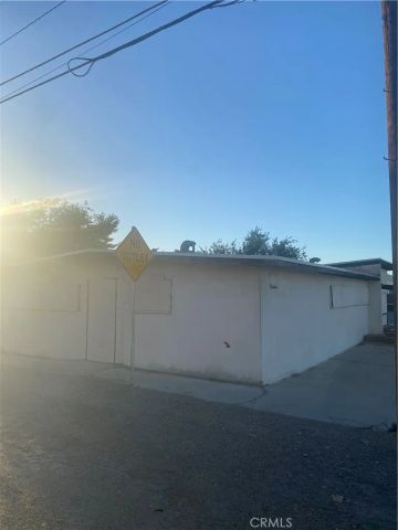 200 S 1st, Barstow, CA 92311
