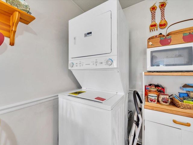 334 Miles RD, Collinsville, VA 24078