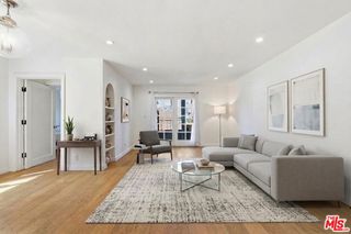 625 N Flores Street 104, West Hollywood, CA 90048