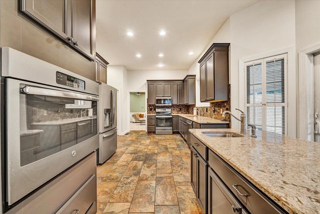 116 Dustys RD, Covington, VA 24426