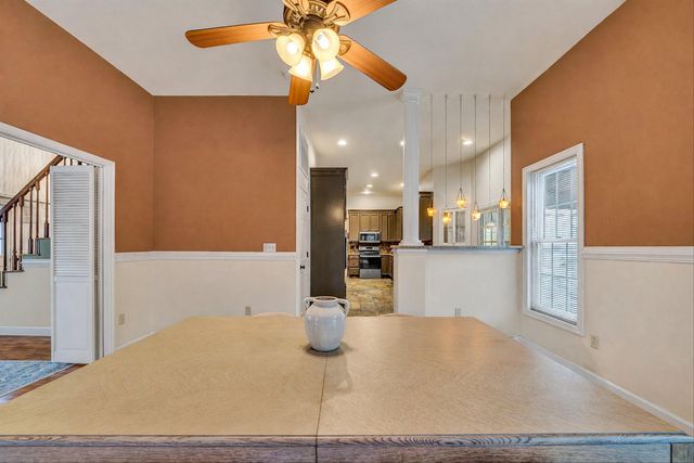 116 Dustys RD, Covington, VA 24426