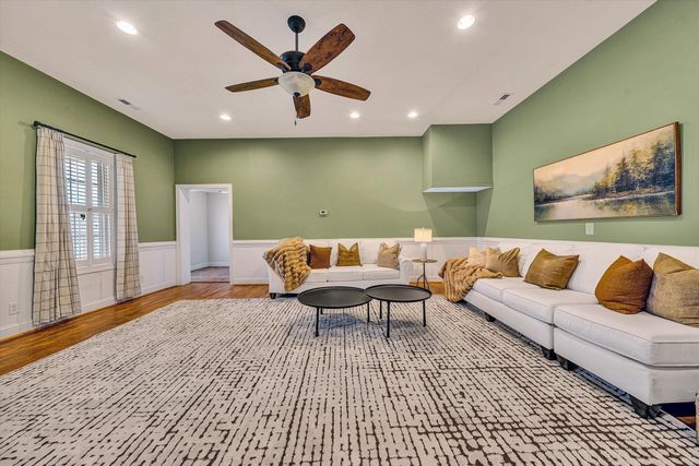 116 Dustys RD, Covington, VA 24426