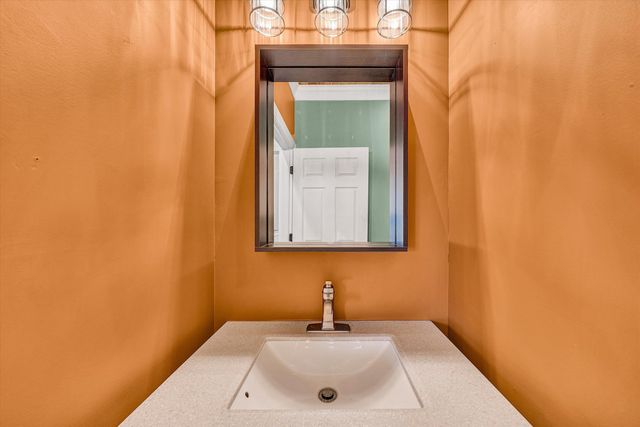 116 Dustys RD, Covington, VA 24426