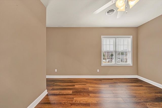 116 Dustys RD, Covington, VA 24426