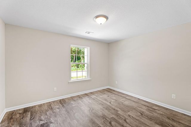 27 Whiterock Road, Phenix City, AL 36969