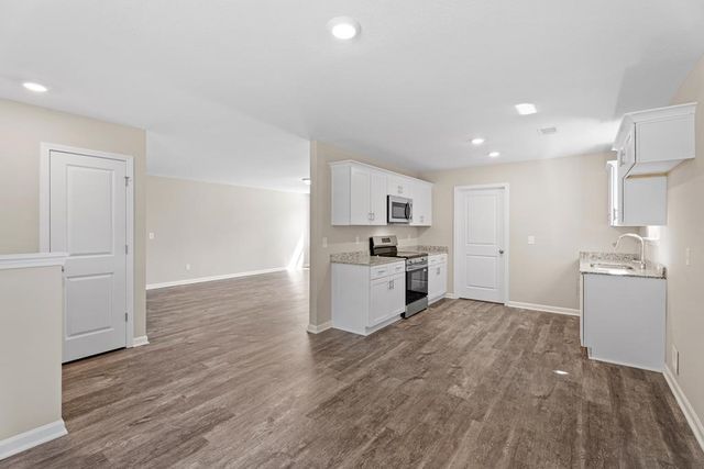 27 Whiterock Road, Phenix City, AL 36969