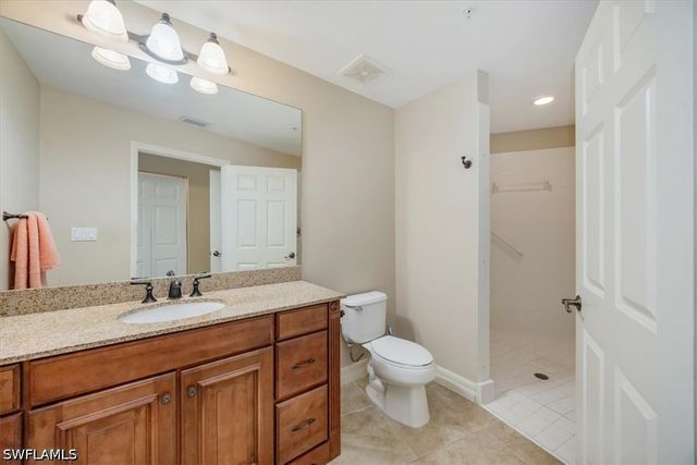 451 Bayfront PL 5207, Naples, FL 34102