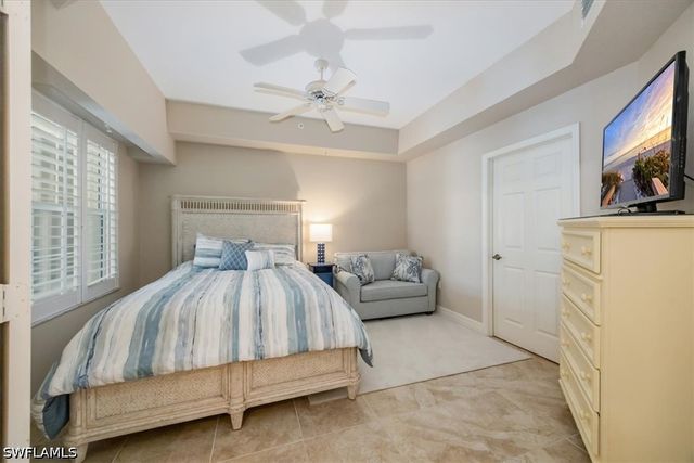451 Bayfront PL 5207, Naples, FL 34102