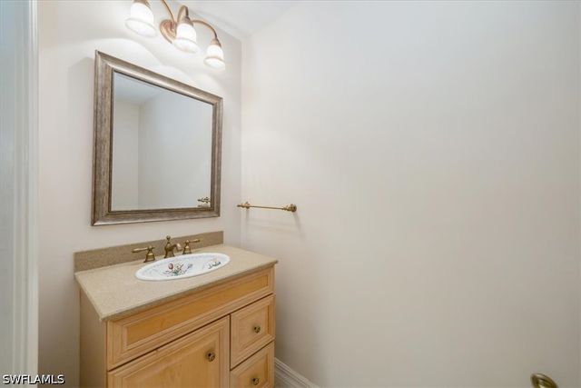 451 Bayfront PL 5207, Naples, FL 34102
