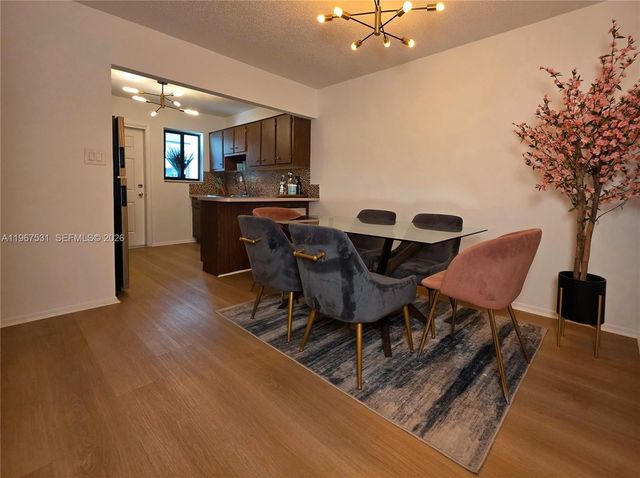 20 SE 12th Street, Dania Beach, FL 33004