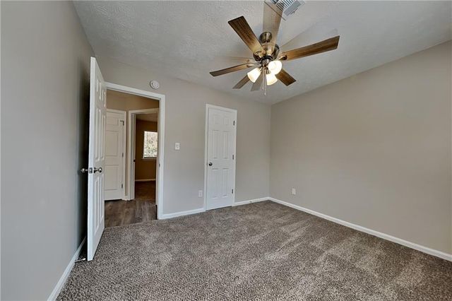 554 Sherwood Oaks Road, Stone Mountain, GA 30087