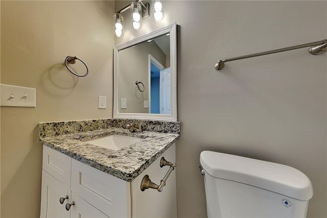 554 Sherwood Oaks Road, Stone Mountain, GA 30087