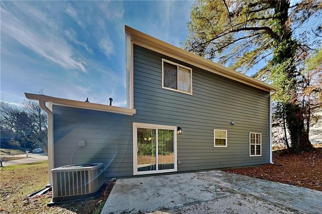 554 Sherwood Oaks Road, Stone Mountain, GA 30087