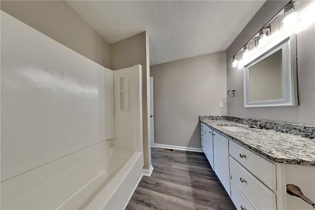 554 Sherwood Oaks Road, Stone Mountain, GA 30087