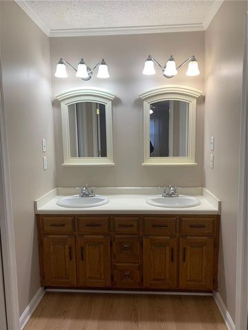 240 W Huntington Road, Bogart, GA 30622