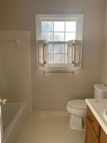 240 W Huntington Road, Bogart, GA 30622