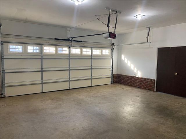 240 W Huntington Road, Bogart, GA 30622