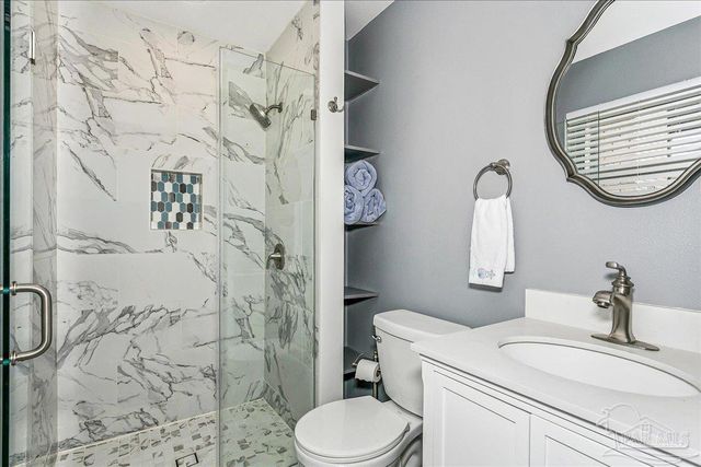 212 Euclid St, Pensacola, FL 32503