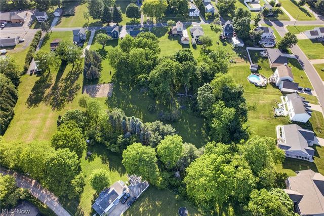 936 32nd Street NW, Massillon, OH 44647