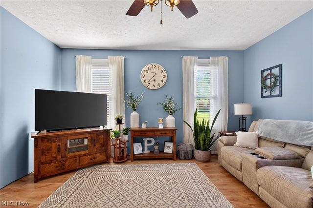 936 32nd Street NW, Massillon, OH 44647