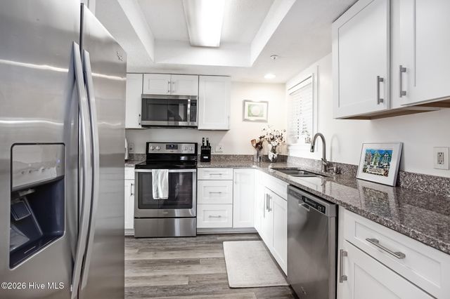 211 Seacrest Drive Unit D, Wrightsville Beach, NC 28480