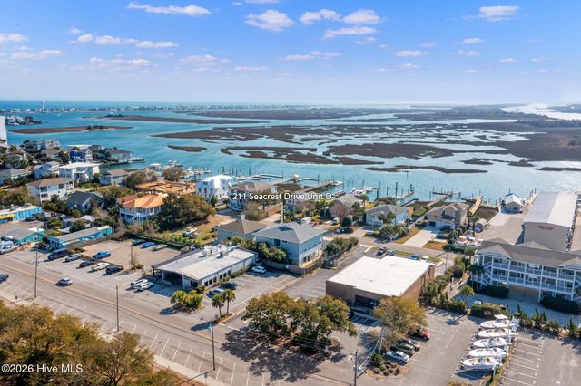 211 Seacrest Drive Unit D, Wrightsville Beach, NC 28480