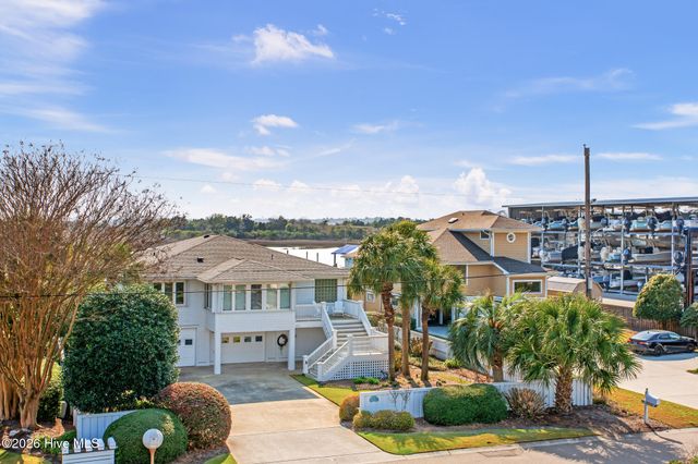 211 Seacrest Drive Unit D, Wrightsville Beach, NC 28480