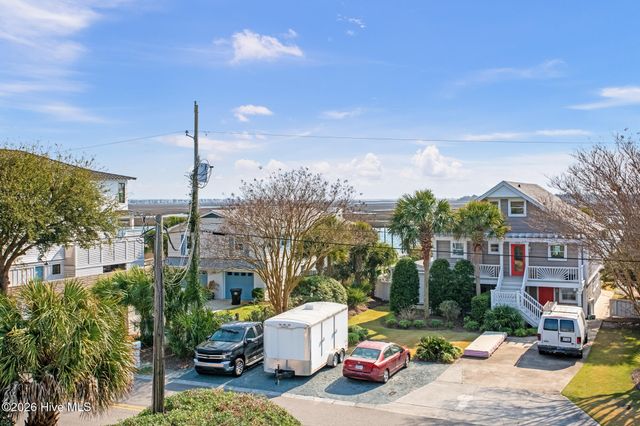 211 Seacrest Drive Unit D, Wrightsville Beach, NC 28480