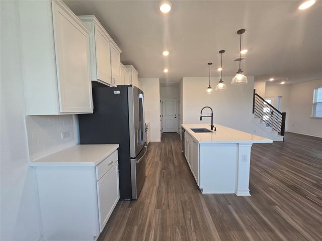 2913 Saint Regis DR, Pflugerville, TX 78660