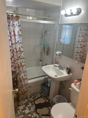 155-24 84th Street 1L, Howard Beach, NY 11414