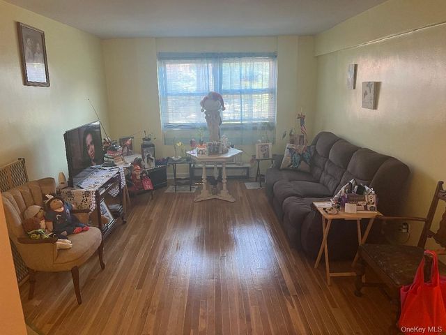 155-24 84th Street 1L, Howard Beach, NY 11414