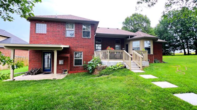 4 Remington Drive, Monett, MO 65708