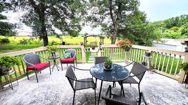 4 Remington Drive, Monett, MO 65708