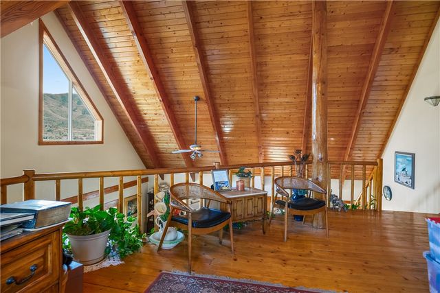 9910 N 1st Street, Chloride, AZ 86431